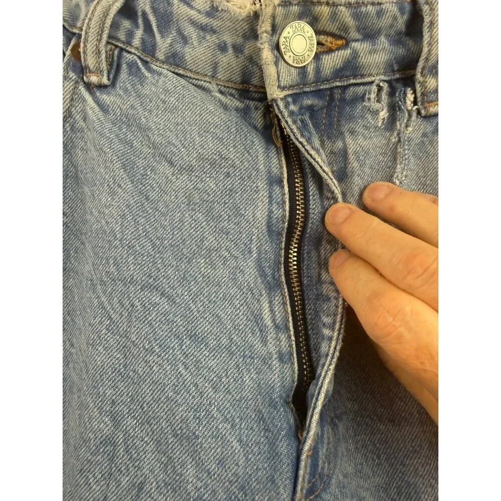 Zara Jeans Womens Size 12 Blue Light Washed  High Rise Distressed Casual Denim - Picture 6 of 10
